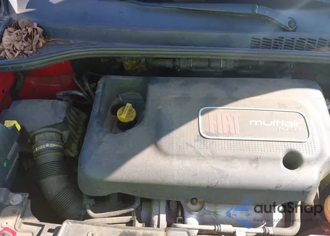 2015 Fiat 500L Lounge из США, поврежденный, VIN ZFBCFACH9FZ036943